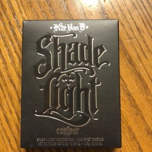 Kat Von D shade & light new in box